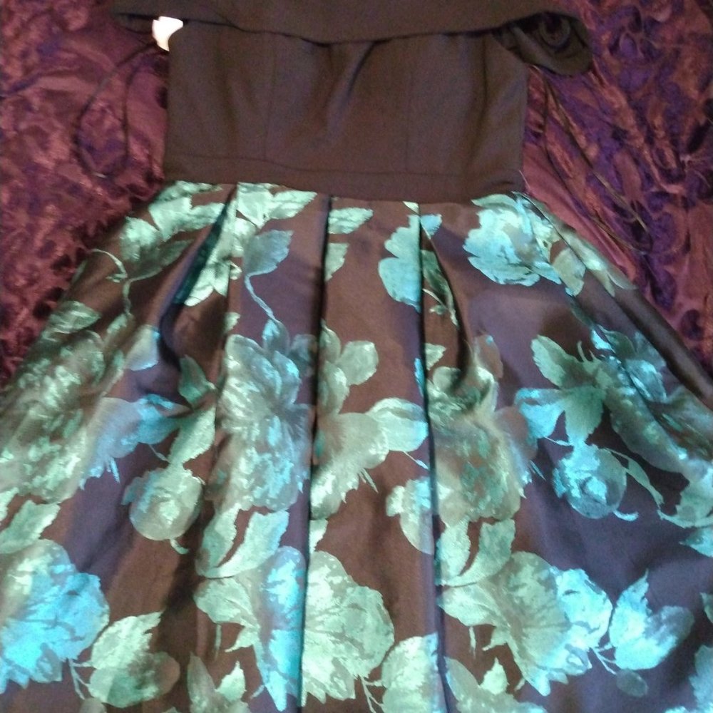 Morgan and Co. Dress